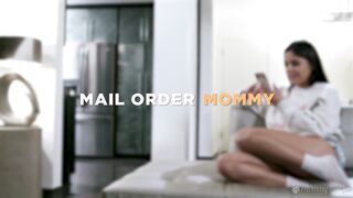 Залила мачеху сквиртом