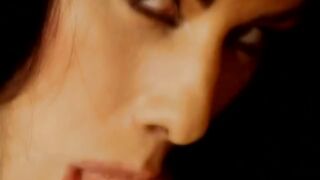 Клеопатра 2 (С переводом)