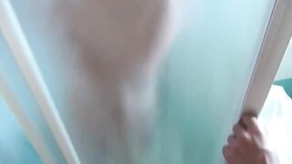 Стонами от анала испугала соседей