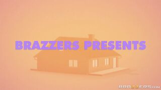 Нежная худая Кензи Ривз и толстая жирная темнокожая негритянка