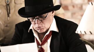 Долгая дорога к дому (С переводом)