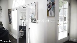 Ты принадлежишь своей мачехе (С переводом)